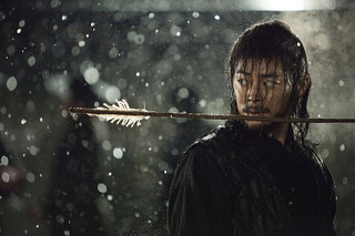 ヒョンビン主演映画「逆燐」2.jpg